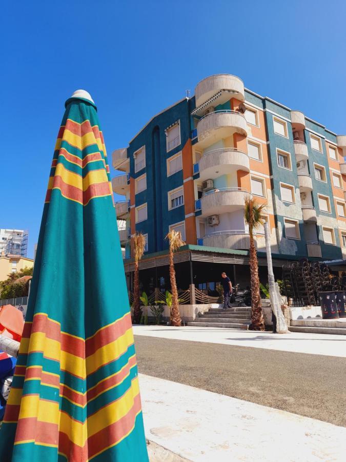 Seaside Deluxe Apartment Durrës Esterno foto
