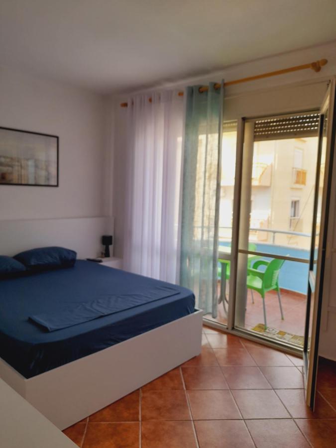 Seaside Deluxe Apartment Durrës Esterno foto